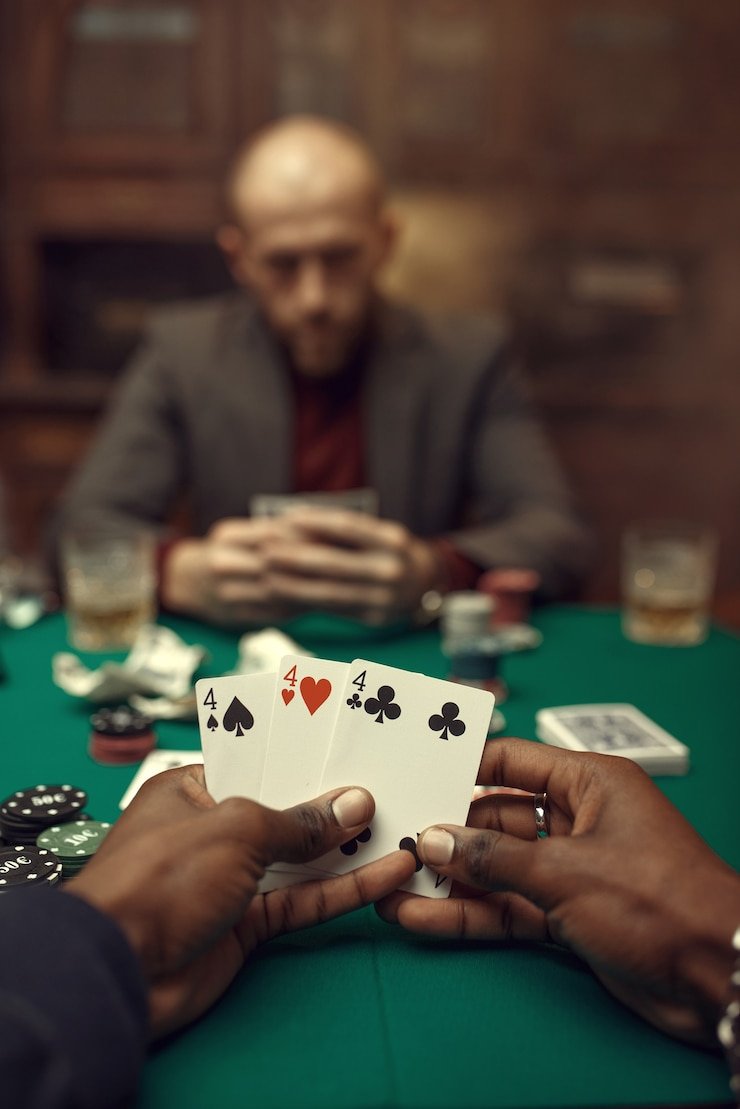 bolaklik88 Android app interface showing sportsbook and slot game options